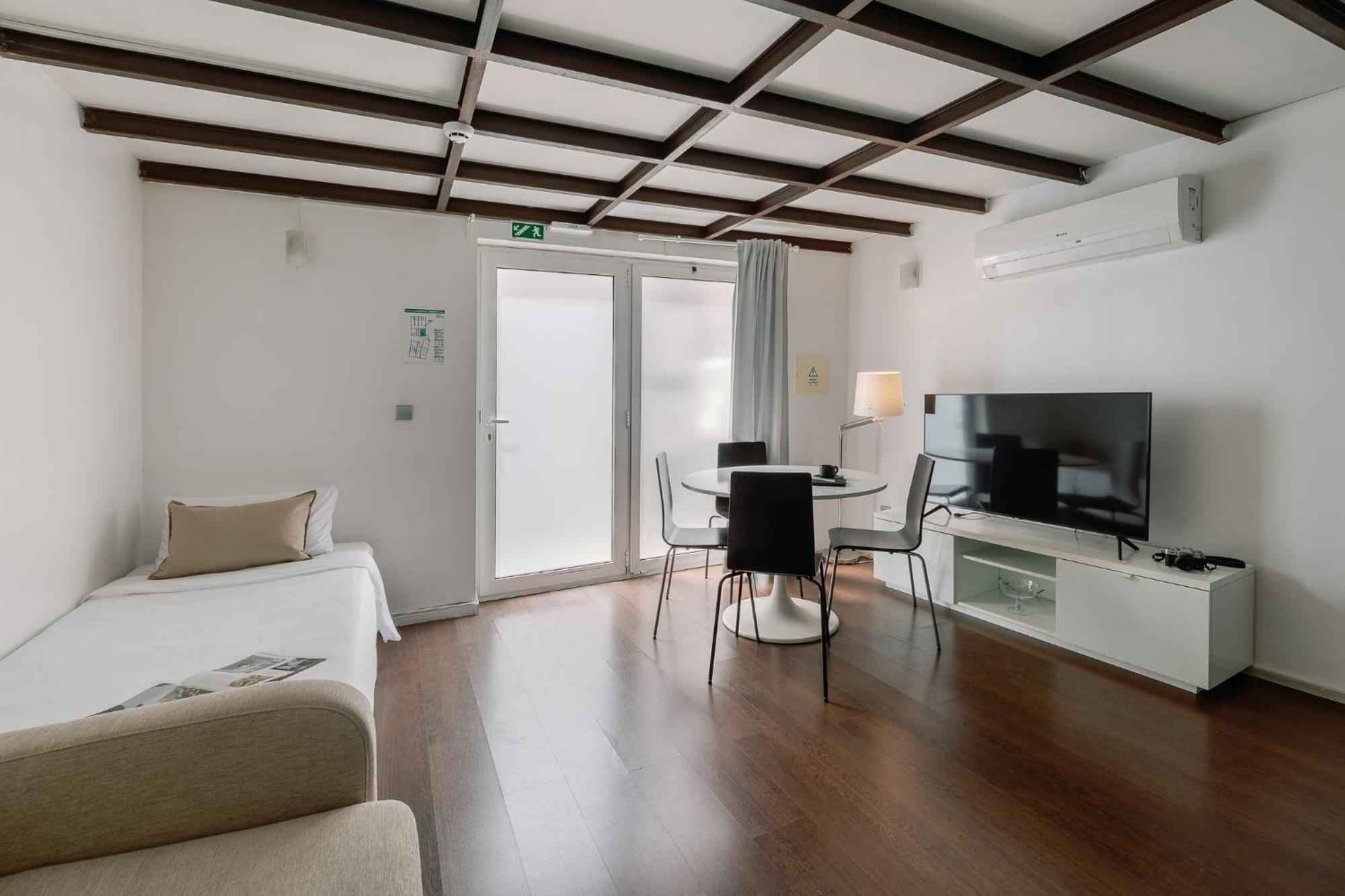 Fine Arts Studios By Olala Homes OOporto Esterno foto